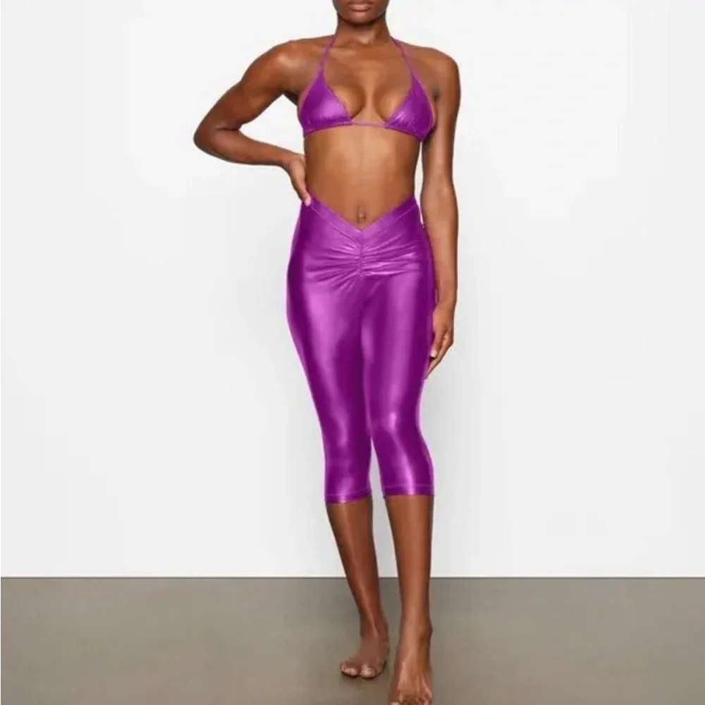 Skims Metallic Swim V Waist Ruched Capri Pants Dragonfruit Pink Purple NWT
